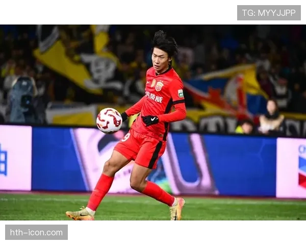 南美足球新星冉冉升起，未来巨星引发关注