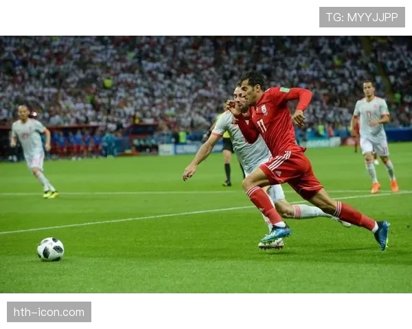 卡利亚里边路进攻持续提升，战术执行展现清晰走势